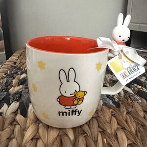 MIFFY White and Orange Mug with Miffy trinket/figurine NWT 🎀
